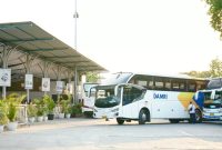 DAMRI hadirkan jadwal keberangkatan pagi untuk rute Jakarta - Surabaya - Malang