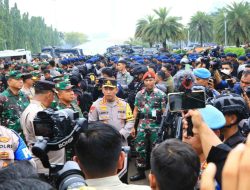 Kapolri dan Panglima TNI Cek Pengamanan TPS