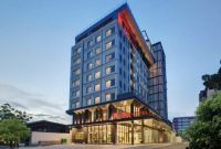 Foto: Gedung Hotel Ibis Palembang