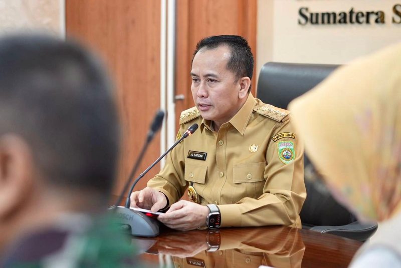 PJ Gubernur Agus Fatoni saat memimpin Rapat Persiapan Penyelenggaraan Pemilihan Umum (Pemilu) 2024 di Sumsel di Kantor Gubernur Sumsel, Palembang, Sumatera Selatan, Selasa 13 Februari 2024. 