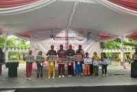 Juara Lomba Mewarnai Tingkat SD se-Kota Palembang yang diselenggarakan WIDEAZONE.com & ZOOM POST di Kambang Iwak Family [KIF] Park Jalan Tasik, Kecamatan Bukit Kecil, Minggu 25 Februari 2024