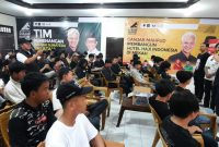 Ketua TPD Sumsel Ganjar-Mahfud, Yahya Maya Sakti saat membuka kompetisi eSports Mobile Legend, Jumat (9/2/2024)