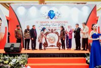 Direktur Jenderal Industri Kecil, Menengah dan Aneka (IKMA) Kemenperin, Reni Yanita saat membuka 15th Jakarta Internantional Jewellery Fair 2024