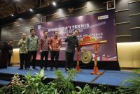 Penjabat (Pj) Gubernur Sumatera Selatan(Sumsel) Agus Fatoni secara resmi membuka Bimbingan Teknis (Bimtek) Penatausahaan, Akuntansi dan Pelaporan dalam Sistem Informasi Pemerintahan Daerah Republik Indonesia (SIPD-RI). Kegiatan ini berlangsung di Hotel Aston Palembang, Kamis 29 Februari 2024.