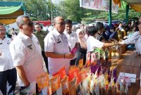 Sekretaris Daerah [Sekda] Kabupaten Asahan Drs John Hardi Nasution MSi membuka gerakan pangan murah [GPM] menjelang Hari Besar Keagamaan Nasional [HBKN] jelang puasa dan Idul Fitri 2024 di halaman kantor ketahanan pangan Kabupaten Asahan, Rabu 6 Maret 2024.