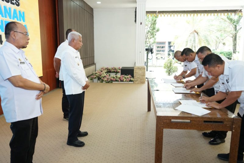 Bupati Asahan H Surya BSc membuka Rapat Koordinasi Pemerintah (Rakorpem) bulan Januari Tahun 2024 di Pendopo Rumah Dinas Bupati Asahan, Rabu 10 Januari 2024.