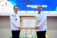 Penjabat (Pj) Gubernur Sumatera Selatan (Sumsel) Agus Fatoni meraih penghargaan Peduli Hak Asasi Manusia (HAM) dari Menteri Hukum dan HAM Republik Indonesia (Menkumham RI).