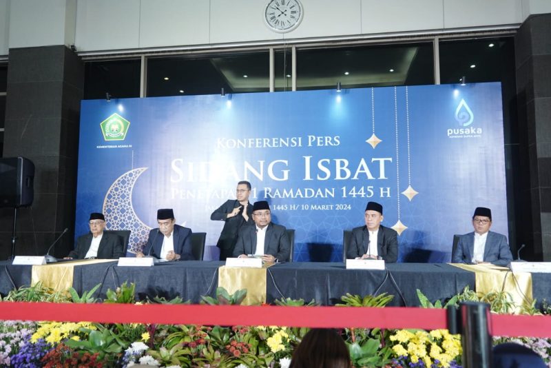Penetapan ini didasarkan pada keputusan sidang isbat (penetapan) 1 Ramadan 1445 H