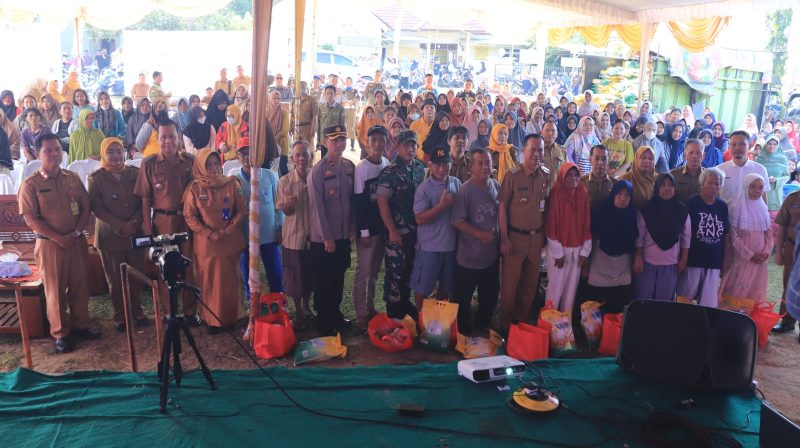 Pemerintah Kota [Pemkot] Prabumulih kembali dan rutin terjadwal melalui Dinas Perindustrian dan Perdagangan [Disperindag] juga Dinas Ketahanan Pangan [DKP] mengelar Pasar Murah dan Pangan Murah di Lapangan Sepakbola Kelurahan Majasari Kecamatan Prabumulih Selatan, Senin 1 April 2024.