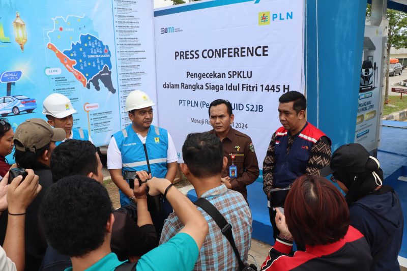 PLN UIDS2JB Pastikan Posko Siaga hingga 16 SPKLU Siap Layani Pemudik Lebaran Idul Fitri 2024