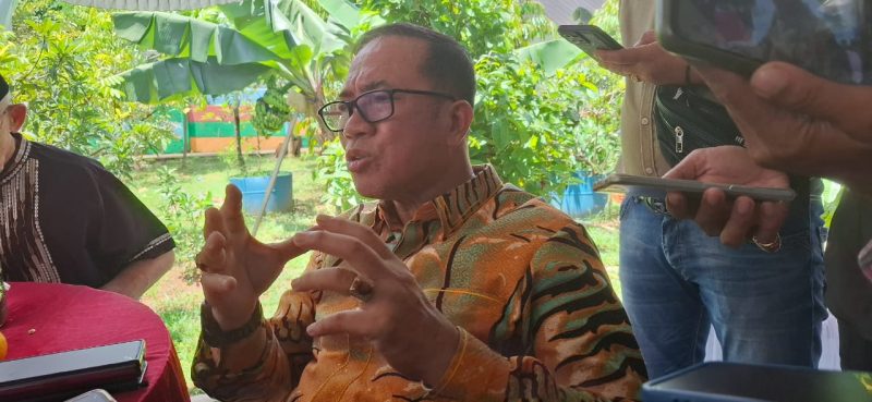 Panglima Kemenangan, Ketua PGRI Sumsel dan Ketua Bamukoi, Dr H Ahmad Zulinto SPd MM.