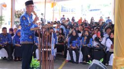 PJ Walikota Ratu Dewa Ceritakan Lika Liku Perjalanannya di Hadapan Ribuan Guru