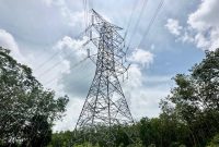 PT PLN [Persero] resmi mengoperasikan Saluran Udara Tegangan Ekstra Tinggi [SUTET] 275 kV Muara Enim-Gumawang yang didukung dengan dua Gardu Induk Tegangan Ekstra Tinggi [GITET] 275 kV untuk mengoptimalisasikan pasokan aliran listrik ke masyarakat dan memperkuat keandalan listrik di Provinsi Sumatra Selatan dan Lampung.