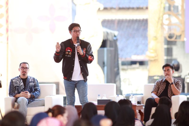 Bincang Dekranas, mengangkat tema ‘Best Practice Peningkatan Digitalisasi Usaha’.