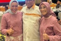 Bacagub Sumsel Ir Holda MSi dan Bacawagub Sumsel Meli Mustika SE MM resmi mendapat rekomendasi surat penugasan dari DPP Hanura.