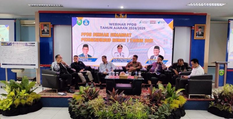 Gelaran Webinar PPDB SMA-SMK diselenggarakan Disdik Sumsel di Aula SMK Nger8 2 Palembang, pada Sabtu 27 April 2024.