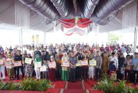 Bupati OKU Timur melalui Wakil Bupati OKU Timur HM Adi Nugraha Purna Yudha SH menghadiri perayaan hari ulang tahun [HUT] ke 20 RSUD OKU Timur. Dengan usungan tema Time to Sky High, berlangsung di halaman RSUD OKUT, Tulusayu, Belitang Madang Raya.