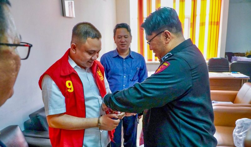 Kejaksaan Tinggi Sumatera Selatan [Kejati Sumsel] telah melakukan penyerahan tersangka MA selaku Direktur PT Info Media Solusi Net [IMSN] beserta alat bukti [Tahap II] dalam perkara dugaan tindak pidana korupsi [Tipikor] pada pembuatan, pengelolaan jaringan/instalasi komonikasi dan informasi lokal desa pada Dinas Pemberdayaan Masyarakat Desa Musi Banyuasin [PMD Muba] tahun anggaran 2019-2023.