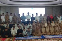 Pj Bupati Imam Pasli SSTP MSi bersama Pj Ketua TP PKK Lahat Dr Indah Sari Hikmaini Sp DVE hadir di Bumi Seganti Setungguan, Selasa 23 Juli 2024. Kedatangan Penjabat Bupati beserta Pj TP PKK tersebut disambut lantunan doa dari Anak Panti Asuhan.