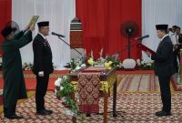 Penjabat (Pj) Gubernur Sumatera Selatan (Sumsel) Elen Setiadi SJ MSE secara resmi melantik Drs H Edward Candra MH sebagai Sekretaris Daerah (Sekda) Provinsi Sumsel bertempat di Griya Agung Palembang, Rabu 14 Agustus 2024.