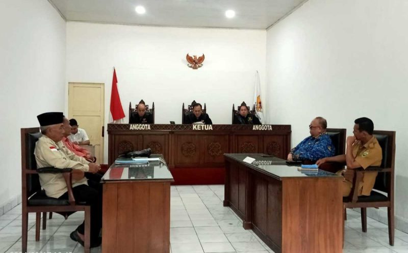 Sidang gugatan LSM Gakos di KIP Sumsel