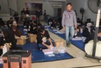 Komisi Pemilihan Umum [KPU] Kota Prabumulih berhasil menyelesaikan proses sortir dan pelipatan surat suara untuk Pemilihan Gubernur dan Wakil Gubernur Sumatera Selatan, serta Pemilihan Wali Kota dan Wakil Wali Kota Prabumulih [Pilkada] 2024.