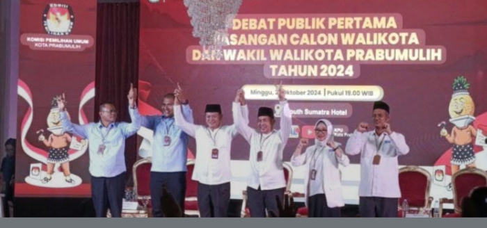 Semarak gelaran debat perdana bagi ketiga Paslon Pilkada Prabumulih berlangsung cukup seru dengan pemaparan visi dan misinya.