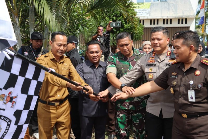 Kapolres Prabumulih AKBP Endro Aribowo bersama Penjabat Wali Kota H Elman ST, bersama Unsur TNI dan pihak terkait lainnya.