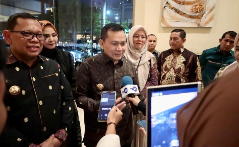 Penjabat (Pj) Gubernur Sumatera Selatan (Sumsel) Elen Setiadi SH MSE pastikan pelaksanaan Pemilihan Kepala Daerah (Pilkada) serentak 2024 Provinsi Sumsel berjalan dengan aman dan kondusif.