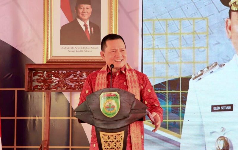 Penjabat (Pj) Gubernur Sumatera Selatan (Sumsel) Elen Setiadi, SH MSE secara resmi me-launching Badan Layanan Umum Daerah (BLUD) UPTD laboratorium bahan konstruksi Dinas Pekerjaan Umum Bina Marga dan Tata Ruang (PU BMTR) Provinsi Sumsel bertempat di UPTD laboratorium konstruksi Dinas PU BMTR, Jalan Kolonel Sulaiman Amin Palembang, Kamis 21 November 2024.