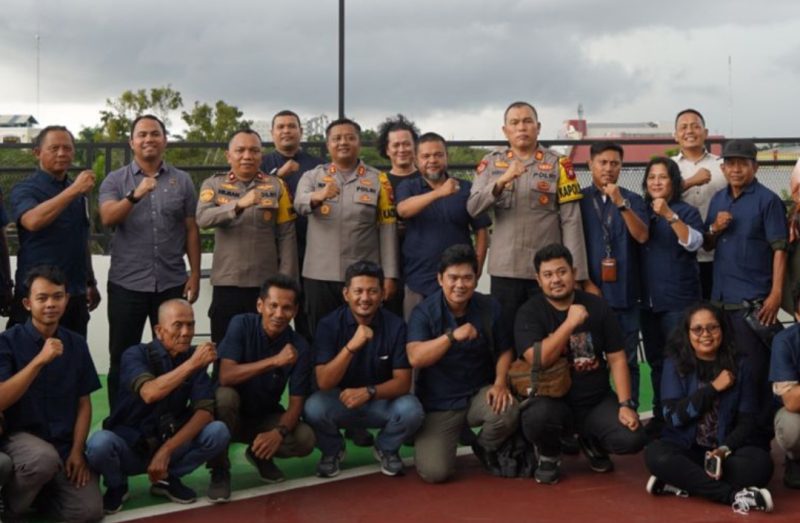 Kapolres Kubu Raya AKBP Wahyu Jati Wibowo menggelar silaturahmi bersama para awak media Mitra Jurnalis Kubu Raya pada awal tahun 2025.