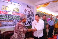 Penjabat [Pj] Wali Kota Cheka Virgowansyah membuka kegiatan Pameran Photo dan Arsip Tokoh-Tokoh Pejuang Kemerdekaan Sumatera Selatan di Museum Pahlawan Nasional Mayjend TNI [Purn] dr AK Gani, Jalan MP Mangkunegara, Kamis 30 Januari 2025.