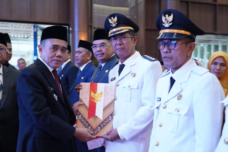 Bupati dan Wakil Bupati Ogan Ilir, Panca-Ardani rotasi delapan pejabat pimpinan pratama, 64 pejabat administrasi, dan 16 jabatan fungsional