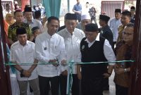 Wali Kota Palembang, Ratu Dewa meresmikan Rumah Qur'an Yayasan Wong Kito Mari Mengaji [YWKMM] yang terletak di Kelurahan 23 Ilir, Kecamatan Bukit Kecil, Jumat 14 Maret 2025.