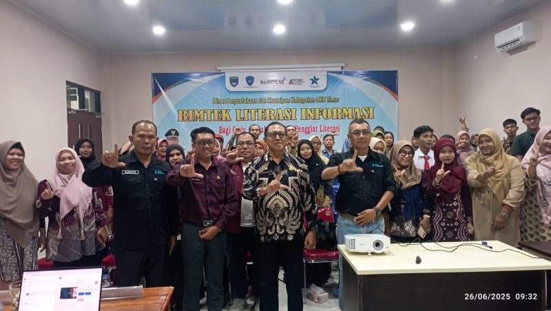 Dinas Perpustakaan dan Kearsipan Kabupaten OKU Timur [Dispersip OKUT] menggelar kegiatan Bimbingan Teknis [Bimtek] Literasi Informasi bagi para pustakawan, guru, hingga pegiat literasi.