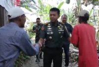 Komandan Distrik Militer [Dandim] 0208/AS, Letkol Inf Edy Syahputra SH MIP mengajak warga Asahan untuk mendukung Dinda Asahan dan Arbil Fahrizan sebagai peserta yang lolos masuk TOP 25 di DA7 Indosiar dan keluar menjadi juara. [Foto: Subhan Hadi Dermawan-WI]