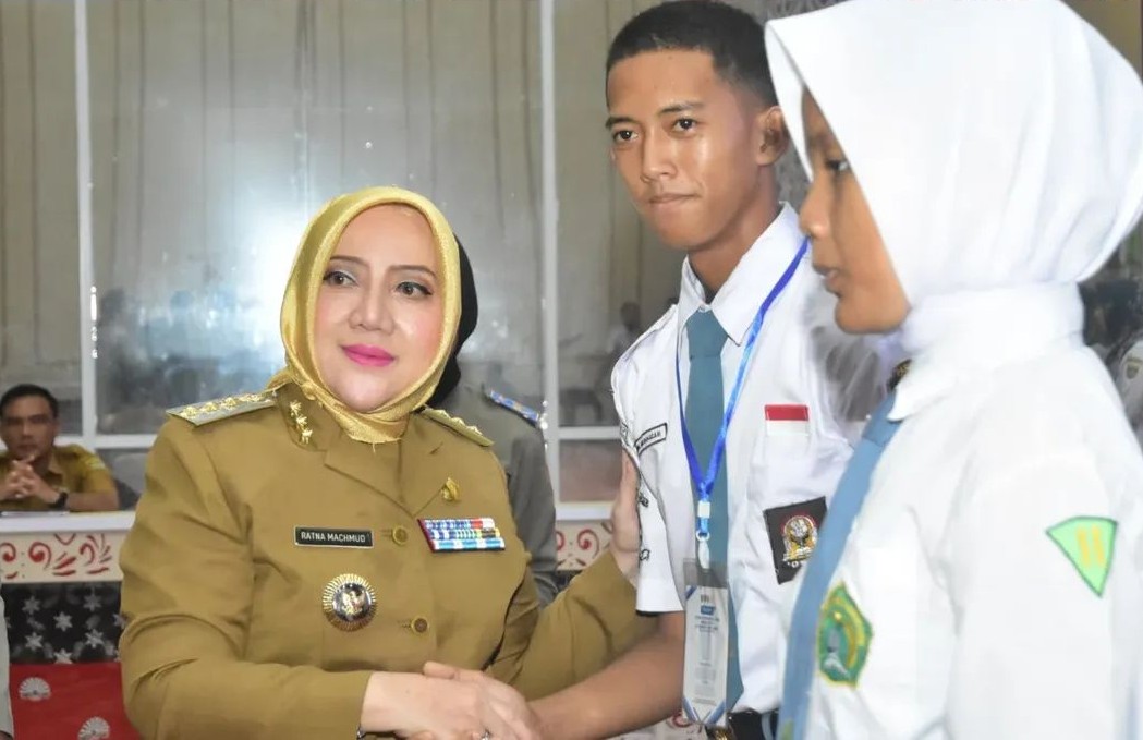Bupati Hj.Ratna Machmud membuka Latihan Kepemimpinan Siswa [LKS] XX [ke-20] se- Kabupaten Musi Rawas di Auditorium Pemkab Musi Rawas, Selasa 9 September 2025.