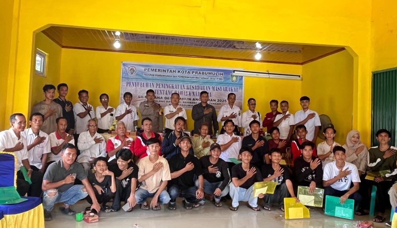 Desa Talang Batu menunjukkan komitmen kuat dalam memerangi narkoba dengan menggelar penyuluhan bersama Polres Prabumulih.