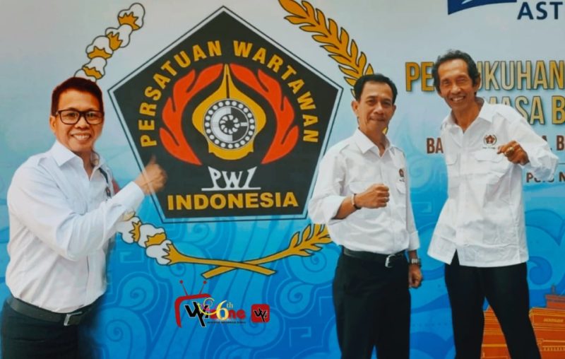 Tiga wartawan senior asal Sumsel diepercaya mengemban amanah di PWI Pusat periode 2025-2030 adalah Oktap Riadi sebagai Wakil Ketua Bidang Pembelaan Wartawan & Pembinaan Hukum, Firdaus Komar selaku Ketua Komisi Kompetensi Wartawan, dan Rizal Aprizal mendusuki Wakil Ketua Bidang Wakil Ketua Bidang Departemen Bidang Pangan dan Energi.