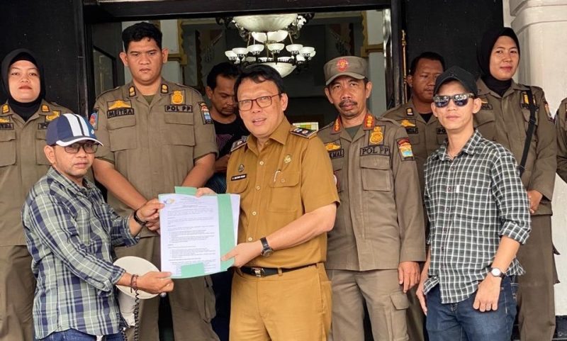 Aspirasi SBC di Kantor Wali Kota disambut Asisten III [Administrasi Umum Setda Kota Palembang] Akhmad Bastari, Selasa 23 Desember 2025. [Foto: AbV-WI]