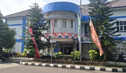 Kantor Dishub Kota Palembang. [Foto: Abror Vandozer-WI]