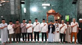 Kapolda Sumsel Irjen Pol Sandi Nugroh SIK SH MHum menghadiri kegiatan Pengajian Ramadhan 1447 H bersama Forum Koordinasi Pimpinan Daerah [Forkopimda] Provinsi Sumatera Selatan di Masjid Ar-Ra’Iya, Kompleks DPRD Sumsel, Sabtu 21 Februari 2026 malam.