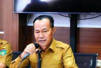 Sekretaris Daerah [Sekda] Kota Prabumulih, H Elman ST MM didampingi Inspektur Sapta Putra Dewangga SH serta Kepala Bagian Tata Pemerintahan [Tapem] Suci Setiawati ST MSi memimpin Rapat Pembahasan Perubahan Penyusunan Indikator Kinerja Kunci [IKK] Laporan Penyelenggaraan Pemerintahan Daerah [LPPD] sekaligus pembahasan Laporan Keterangan Pertanggungjawaban [LKPJ] terkait tindak lanjut rekomendasi DPRD. Senin 23 Februari 2026.