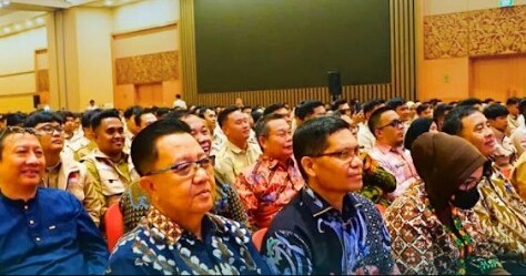 Wali Kota Prabumulih diwakili Asisten II Setda Kota Prabumulih, Drs H Muhammad Ali MSi menghadiri Rapat Konsolidasi bersama Kasatpel, mitra dan yayasan terkait Program Makan Bergizi Gratis [MBG] yang digelar di Ballroom Hotel Aryaduta Palembang, Sabtu 28 Februari 2026.