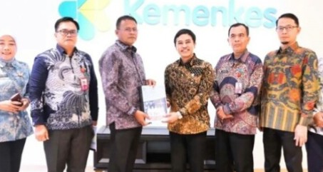 Wali Kota Prabumulih, H Arlan, melakukan kunjungan kerja sekaligus audiensi ke Kementerian Kesehatan Republik Indonesia guna memperjuangkan peningkatan fasilitas dan mutu layanan kesehatan di Kota Prabumulih, pada Selasa 18 Februari 2026.