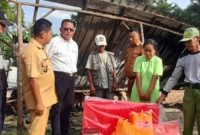 Bentuk kepedulian terhadap warga yang tertimpa musibah ditunjukkan langsung oleh Wali Kota Prabumulih, H. Arlan pada Senin 23 Februari 2026, orang nomor satu di Kota Nanas tersebut turun langsung meninjau lokasi kebakaran yang menghanguskan rumah milik Arpandi di Jalan RA Kartini, RT 03 RW 01, Kelurahan Sukajadi, Kecamatan Prabumulih Timur.