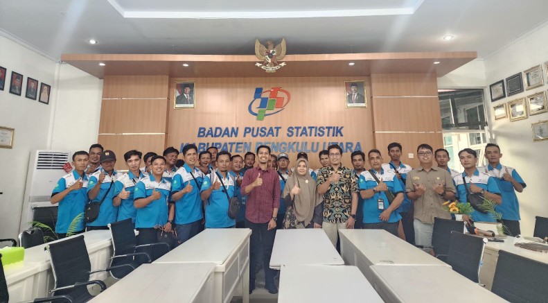 PLN Unit Induk Distribusi Sumatera Selatan, Jambi, dan Bengkulu [UID S2JB] terus menghadirkan kemudahan layanan kelistrikan bagi masyarakat melalui transformasi digital. Satu di antaranya  dengan mempermudah proses pengajuan pemasangan listrik baru melalui aplikasi PLN Mobile, tanpa perlu datang langsung ke kantor PLN.