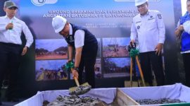 Gubernur Sumatera Selatan [Sumsel] Dr H Herman Deru melakukan ground breaking pembangunan fly over sekaligus meresmikan jalan khusus angkutan batubara milik PT Baturona Adimulya di Jalan Palembang–Betung, Kabupaten Musi Banyuasin, Rabu 11 Maret 2026.