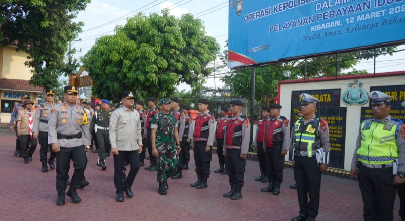 Polres Asahan menggelar Apel Gelar Pasukan Operasi Kepolisian Terpusat bertajuk 'Ketupat Toba 2026' sebagai bentuk kesiapan pengamanan perayaan Idul Fitri 1447 Hijriah.