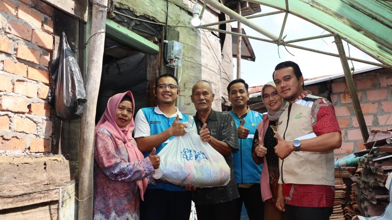 PLN Unit Induk Distribusi Sumatera Selatan, Jambi, dan Bengkulu [UID S2JB] menghadirkan program 'Terang Berkah Ramadan' dengan memberikan bantuan penyambungan listrik baru dan penambahan daya listrik secara gratis bagi masyarakat yang membutuhkan selama Ramadhan 1447 Hijriah.